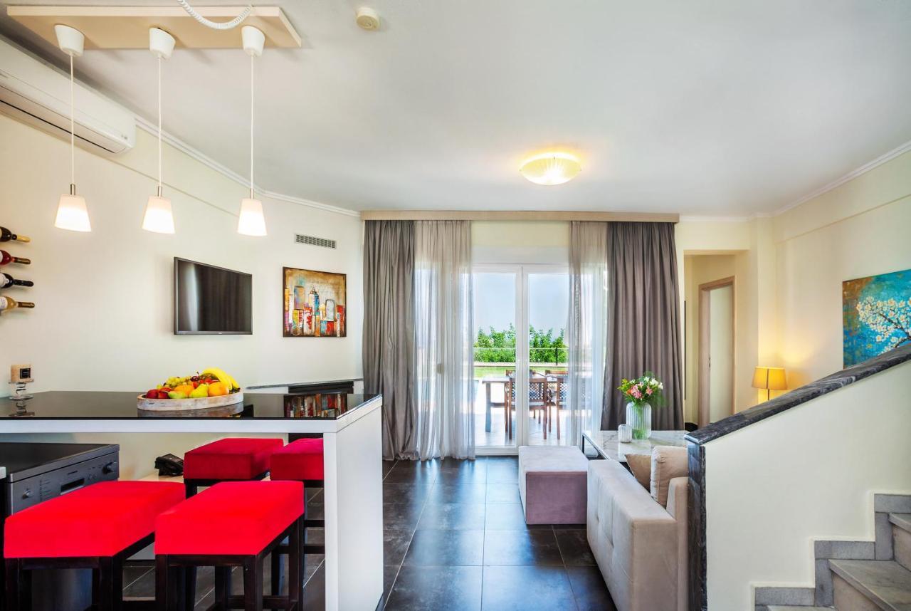 Sunny Villas Resort & Spa Χανιώτη Εξωτερικό φωτογραφία