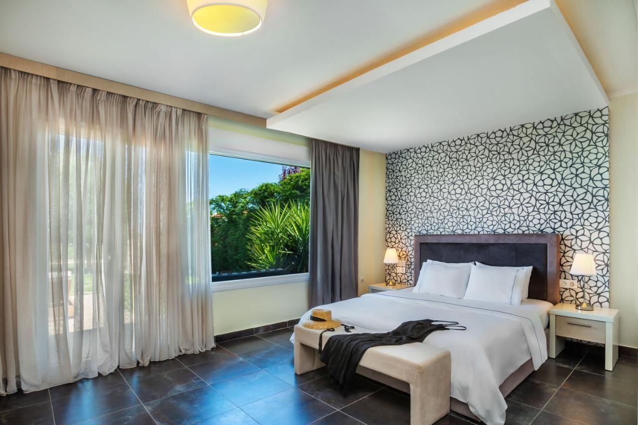 Sunny Villas Resort & Spa Χανιώτη Εξωτερικό φωτογραφία